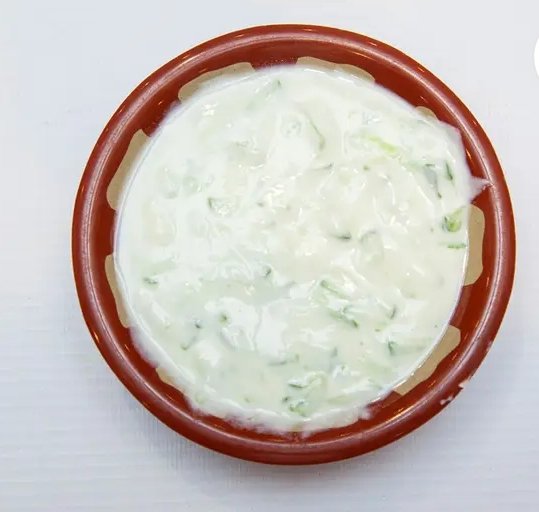 سلطة زبادي بالخيار