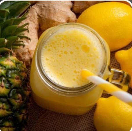 صاروخ ،مكون من اناناس،موز،مانجو،ايس كريم فريش جوس تايم